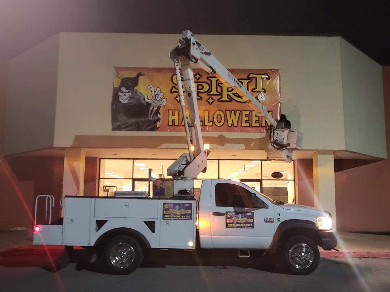 Banner or streamer installation 6